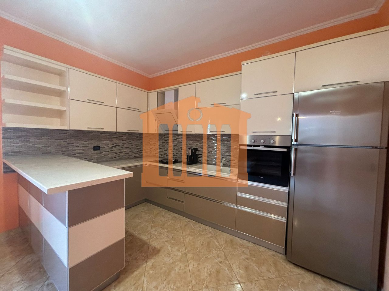 A 3-STOREY VILLA IN SPITAL FOR RENT!