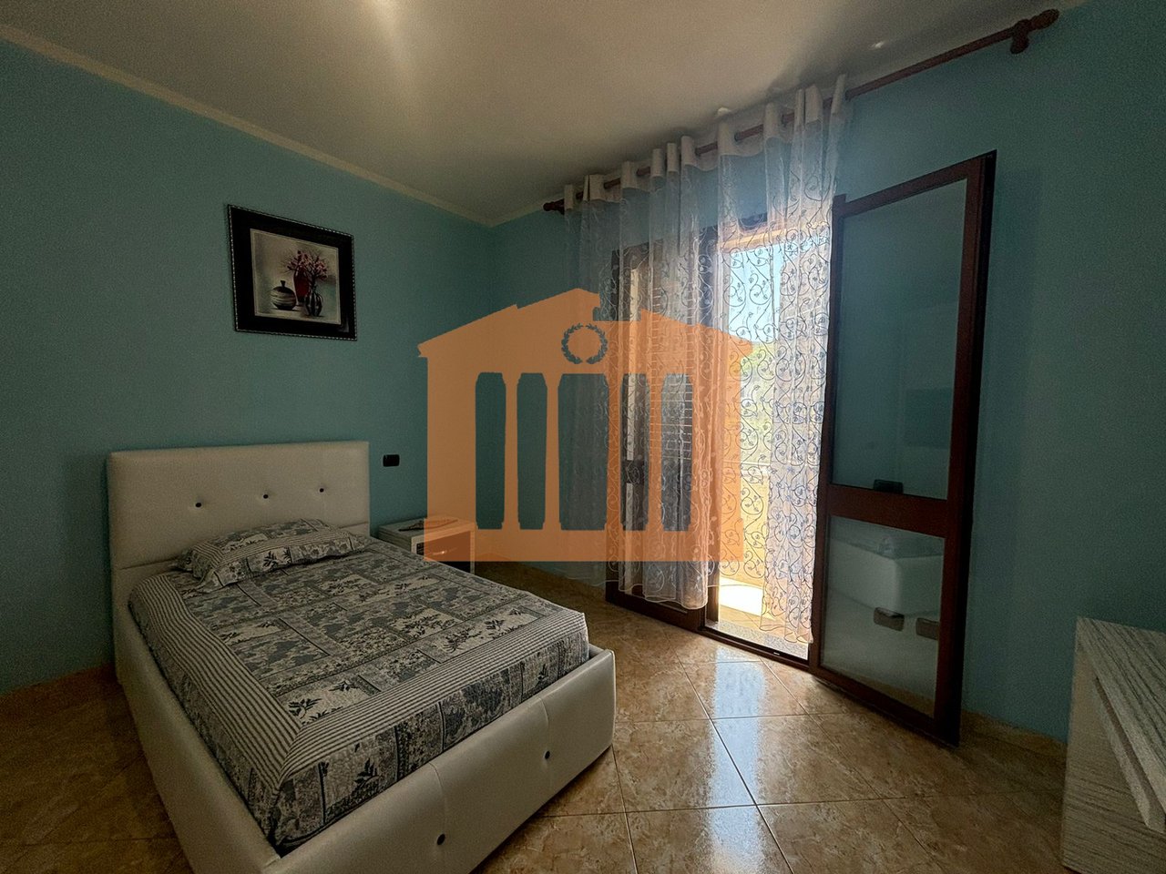 A 3-STOREY VILLA IN SPITAL FOR RENT!