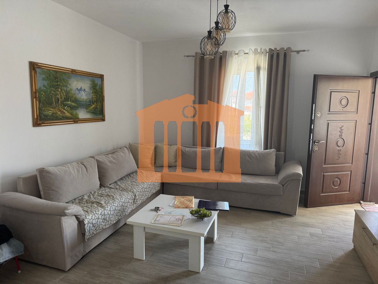 VILLA A DURAZZO, IN VENDITA!