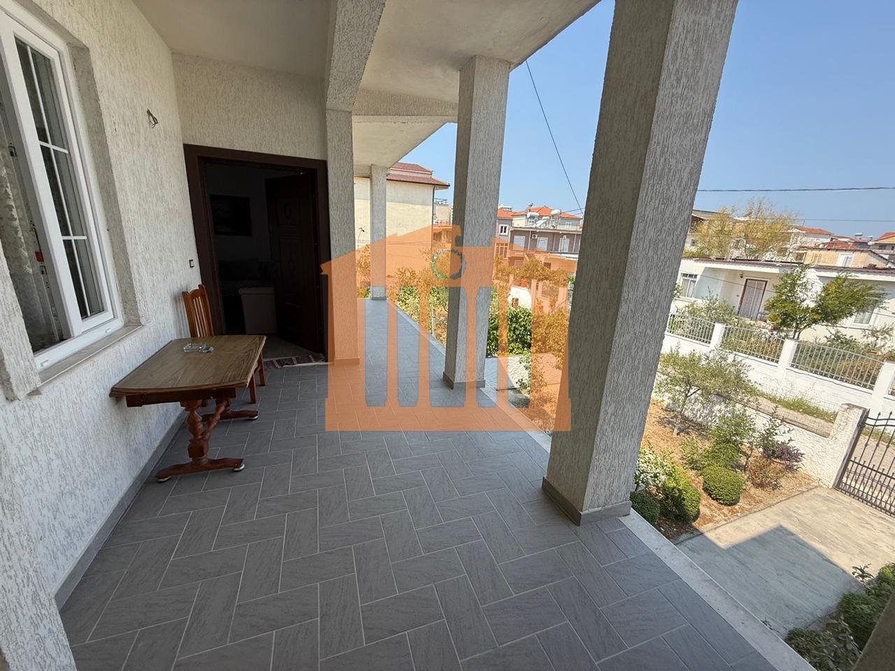 VILLA A DURAZZO, IN VENDITA!