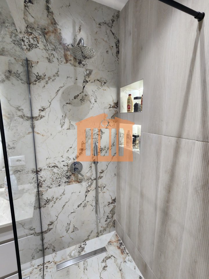 APARTAMENT 1+1 NE PLAZH-ILIRIA DURRES,PER SHITJE!