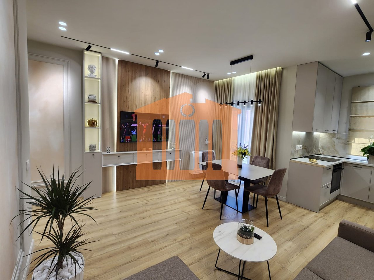 APARTAMENT 1+1 NE PLAZH-ILIRIA DURRES,PER SHITJE!