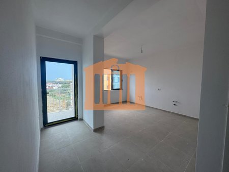 APPARTAMENTO 1+1 A MAL TE ROBIT, IN VENDITA!