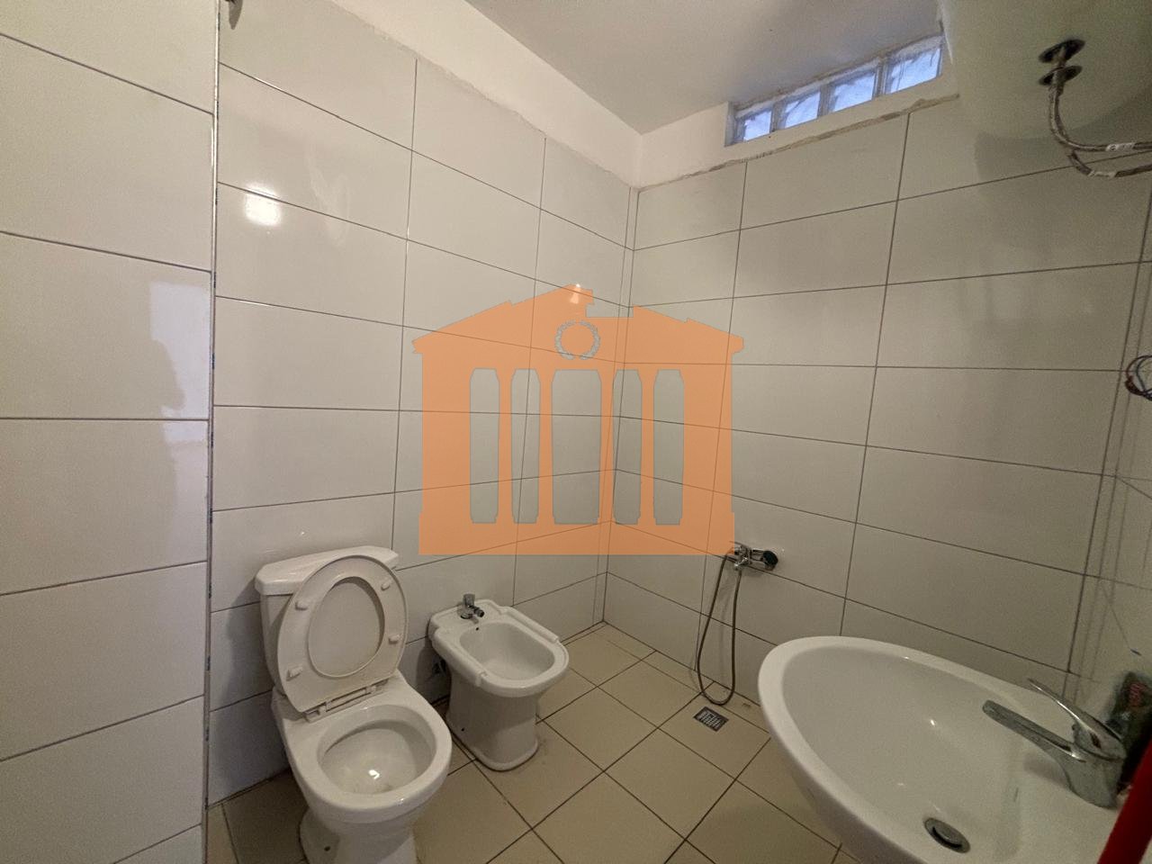 APARTAMENT 1+1 NE DURRES, PER SHITJE !