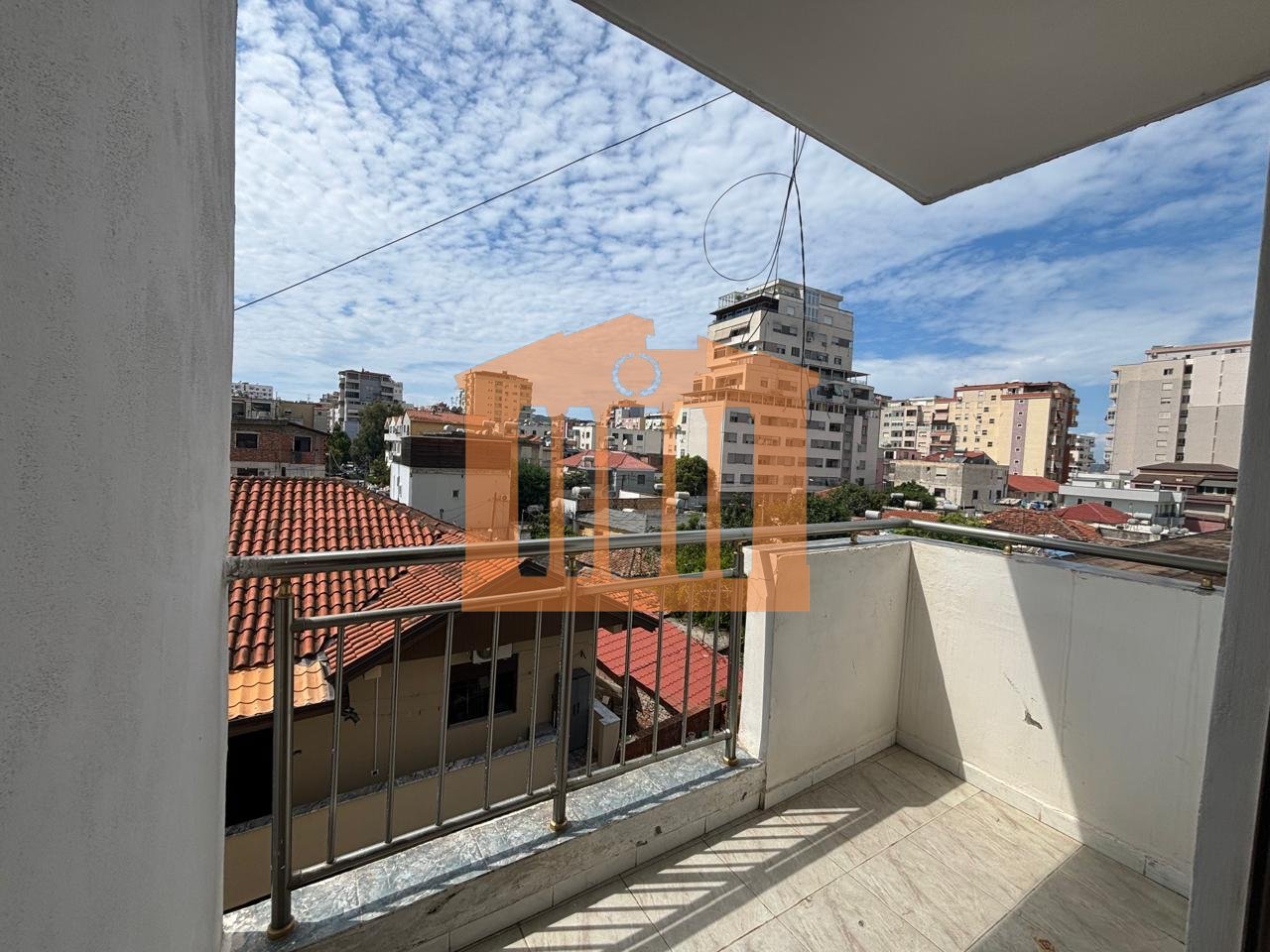 APARTAMENT 1+1 NE DURRES, PER SHITJE !