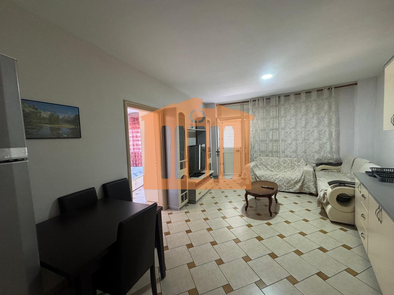 APARTAMENT 2+1 TEK VILA ZOGUT DURRES, PER QIRA !