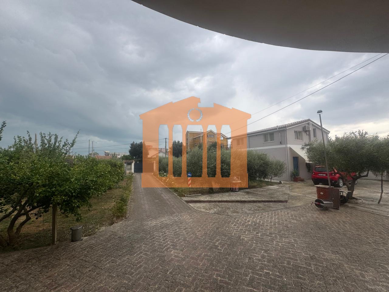 GARSONIERE NE KAVAJE DURRES, PER QIRA !