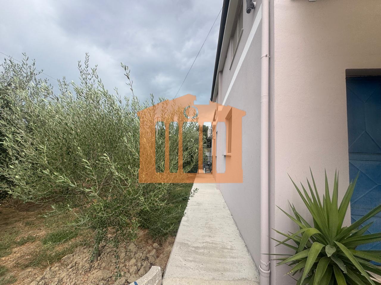 APARTAMENT 2+1 NE KAVAJE DURRES, PER QIRA !