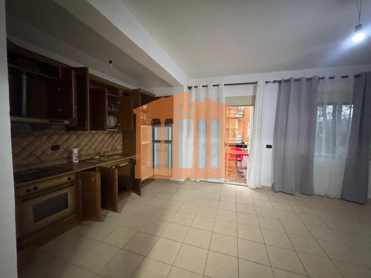 APARTAMENT 1+1 NE GOLEM, PER SHITJE !