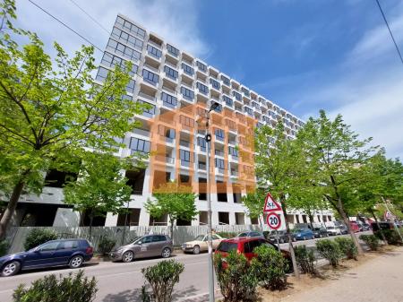 APPARTAMENTO 2+1+2+ GARAGE A DURAZZO, IN VENDITA!