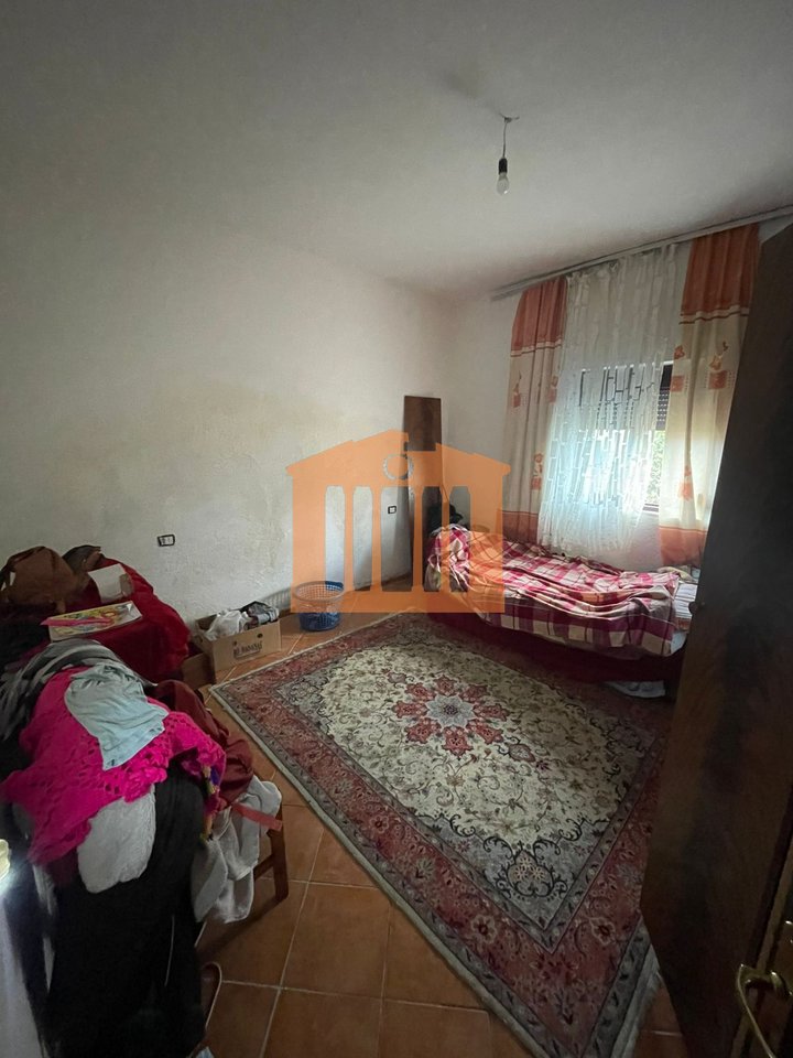 SHTEPI PRIVATE NE SPITALLE DURRES, PER SHITJE!