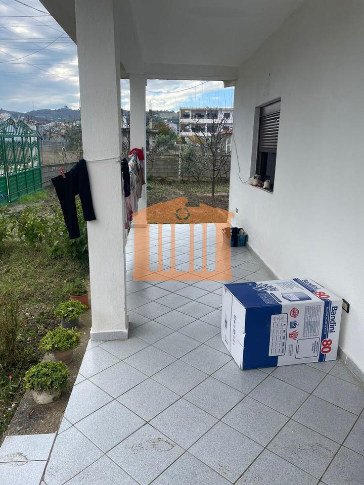 SHTEPI PRIVATE NE SPITALLE DURRES, PER SHITJE!