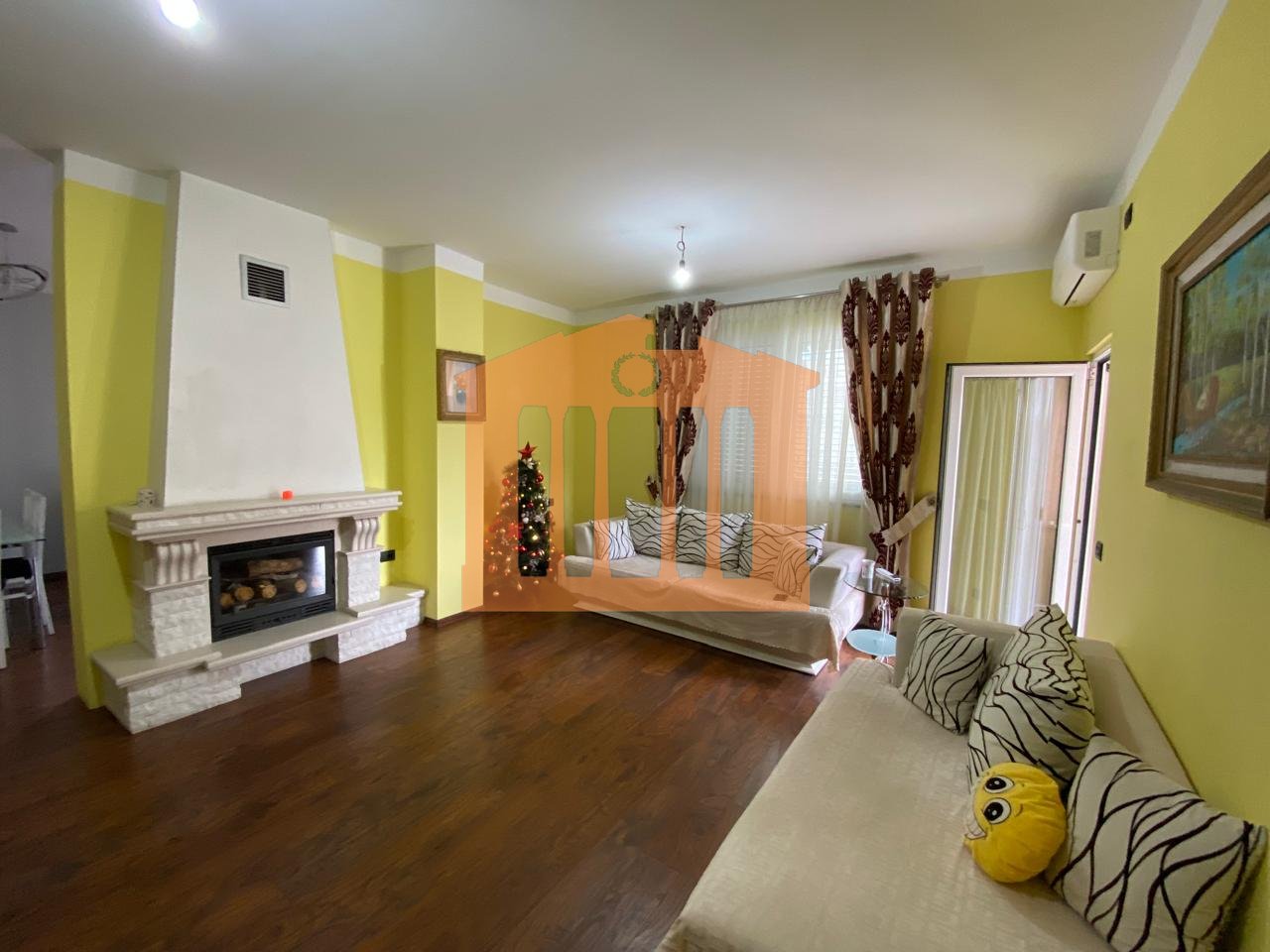 VILE 3 KATESHE NE DURRES, PER SHITJE!