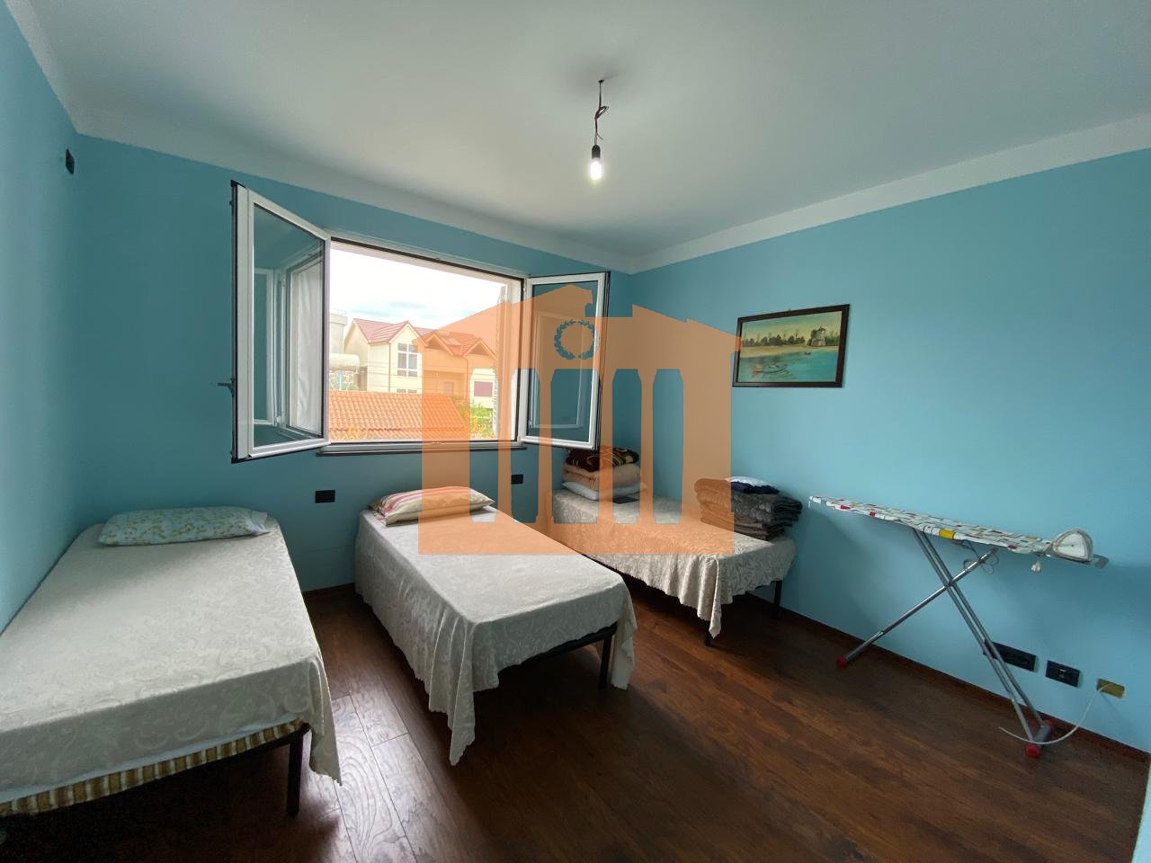 VILE 3 KATESHE NE DURRES, PER SHITJE!