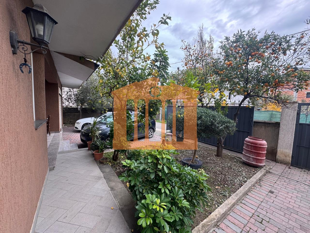 VILE 3 KATESHE NE DURRES, PER SHITJE!