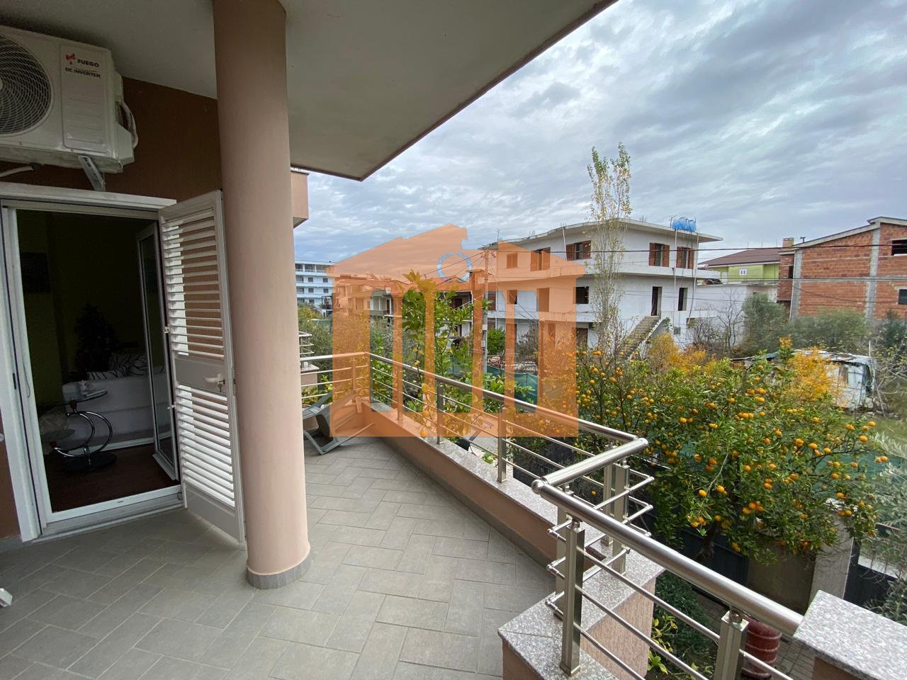 VILE 3 KATESHE NE DURRES, PER SHITJE!