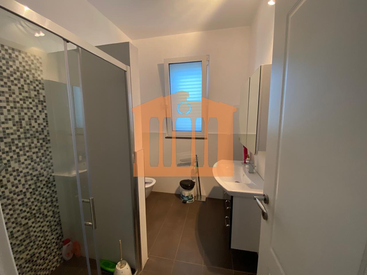 VILE 3 KATESHE NE DURRES, PER SHITJE!