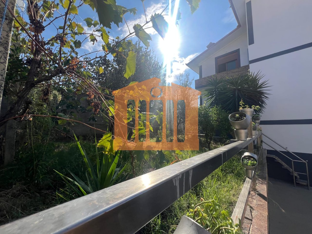 VILE 3 KATESHE NE ARAPAJ - DURRES, PER SHITJE !