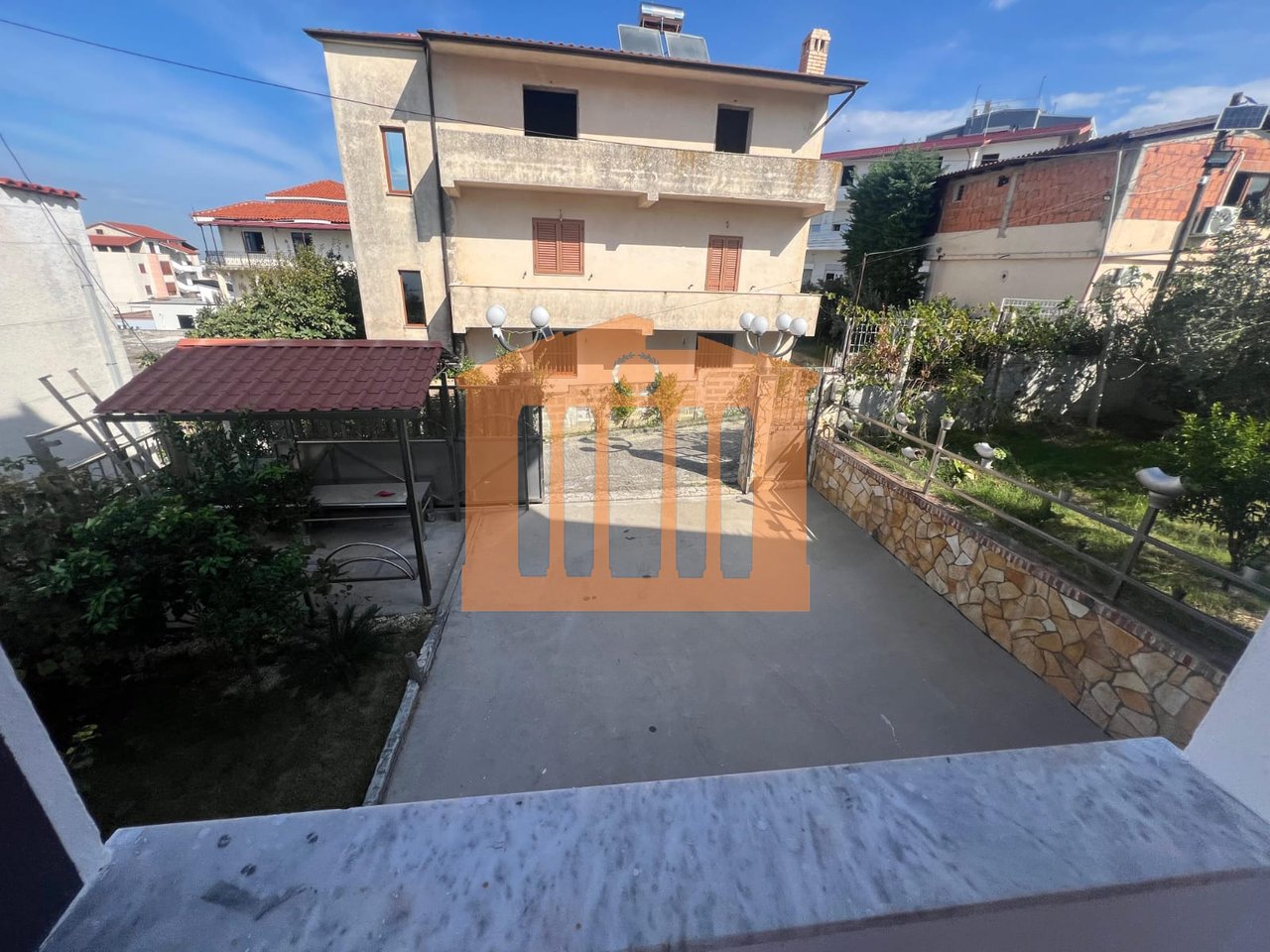 VILE 3 KATESHE NE ARAPAJ - DURRES, PER SHITJE !