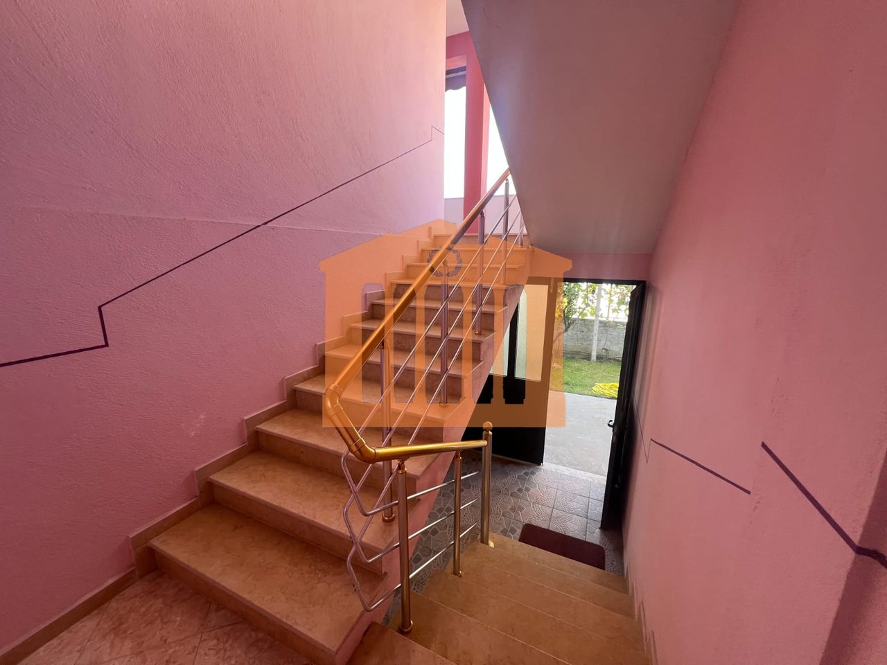 VILE 3 KATESHE NE ARAPAJ - DURRES, PER SHITJE !