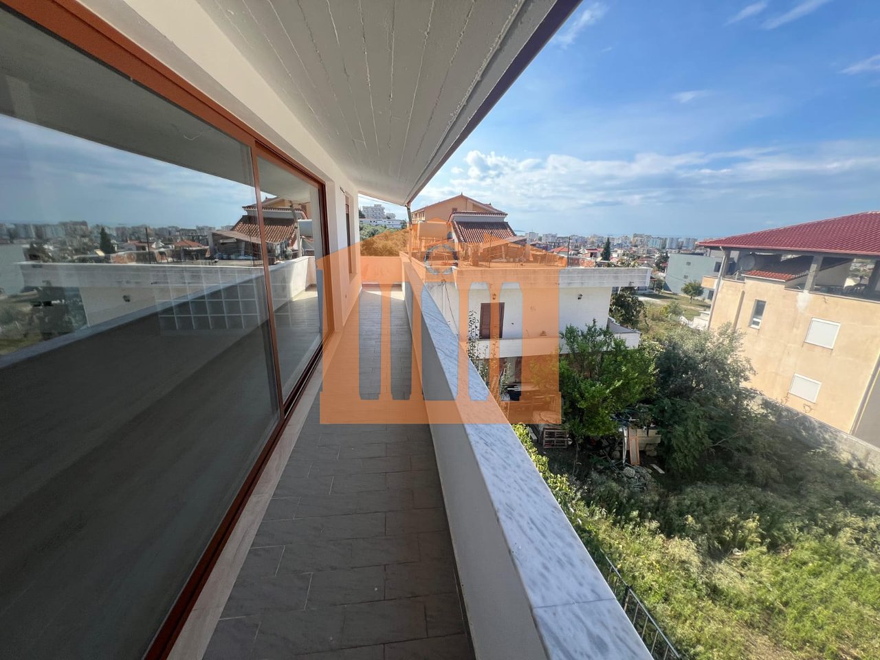 VILE 3 KATESHE NE ARAPAJ - DURRES, PER SHITJE !