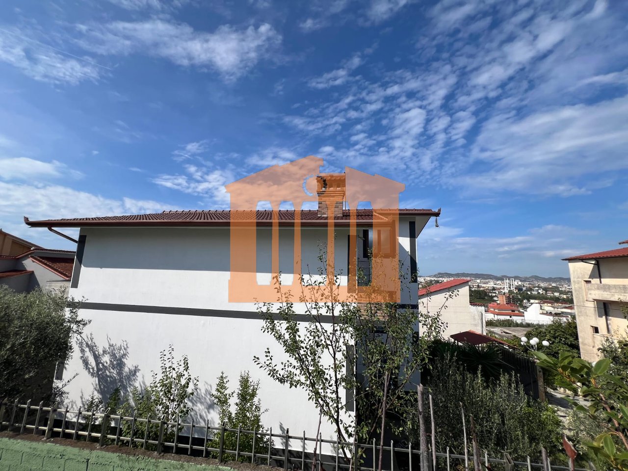 VILE 3 KATESHE NE ARAPAJ - DURRES, PER SHITJE !