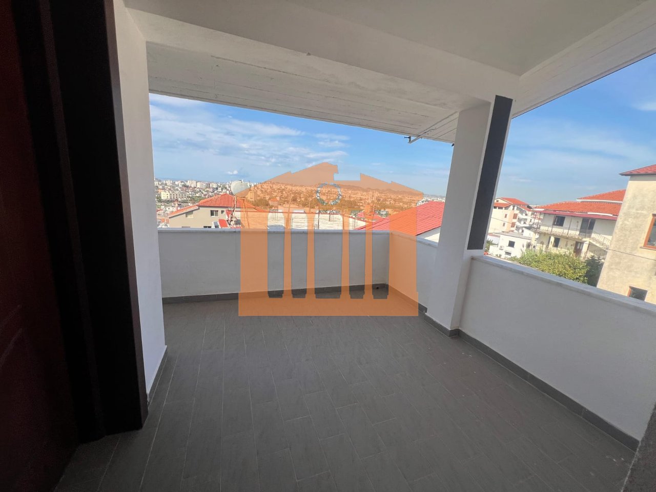 VILE 3 KATESHE NE ARAPAJ - DURRES, PER SHITJE !