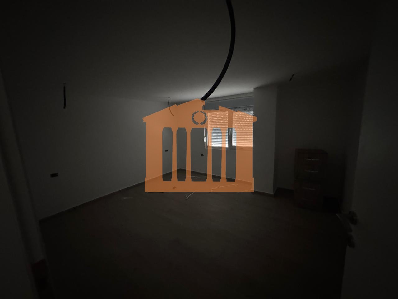 DUPLEX IN VENDITA VICINO ALLA SPIAGGIA, DURAZZO!