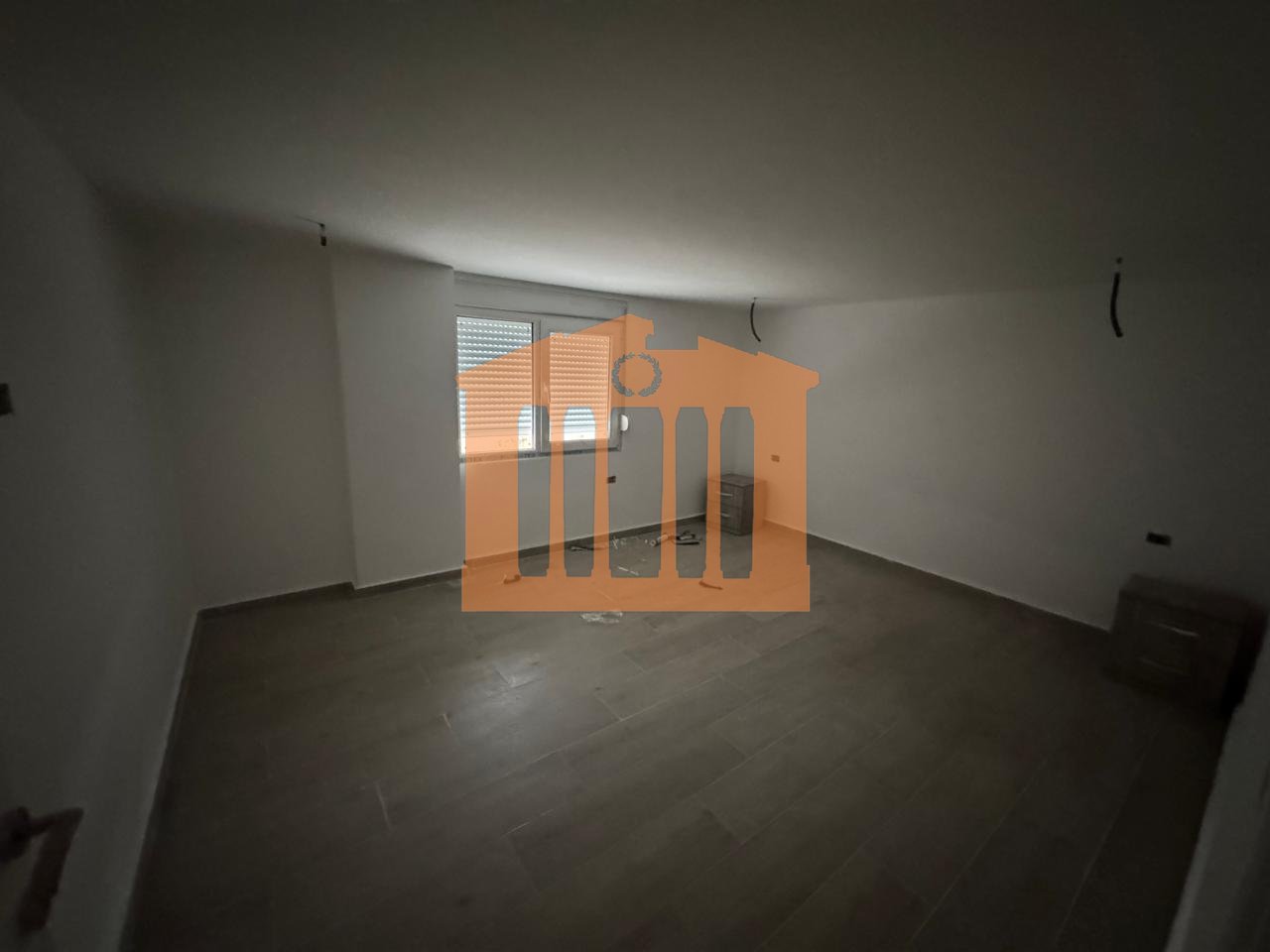 DUPLEX IN VENDITA VICINO ALLA SPIAGGIA, DURAZZO!