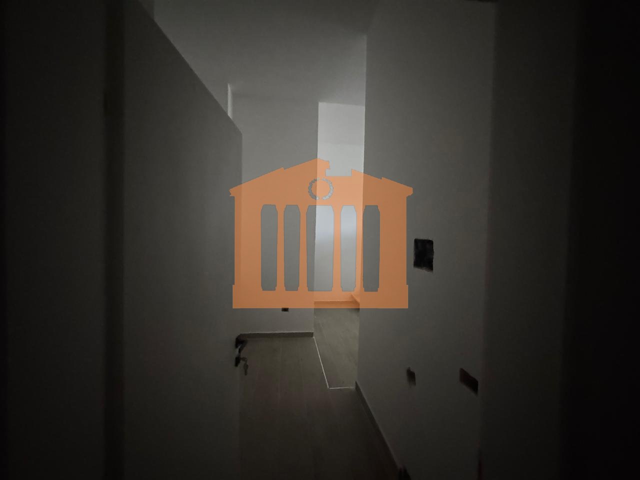 DUPLEX IN VENDITA VICINO ALLA SPIAGGIA, DURAZZO!