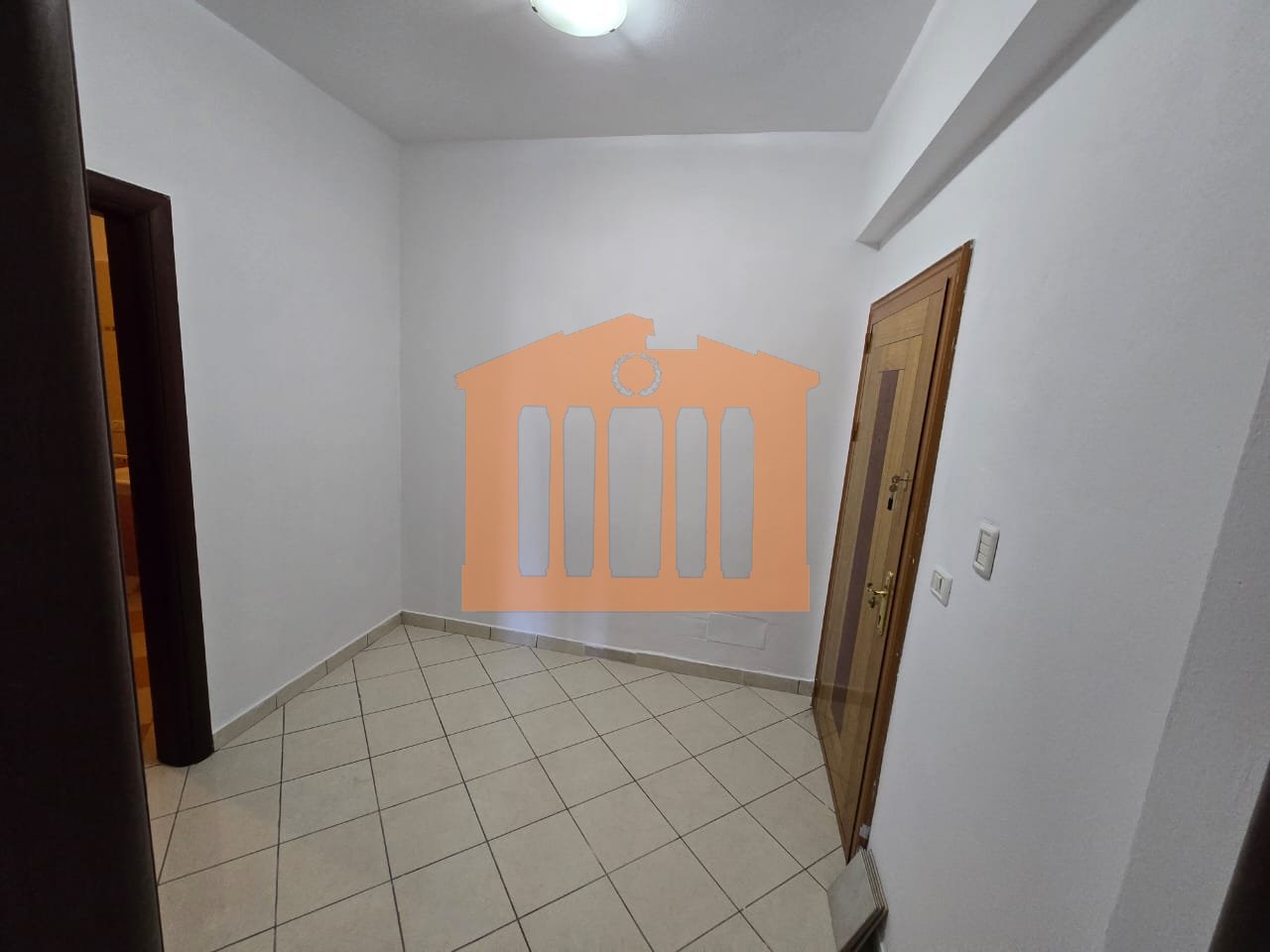 APPARTAMENTO IN CENTRO A DURAZZO IN AFFITTO!