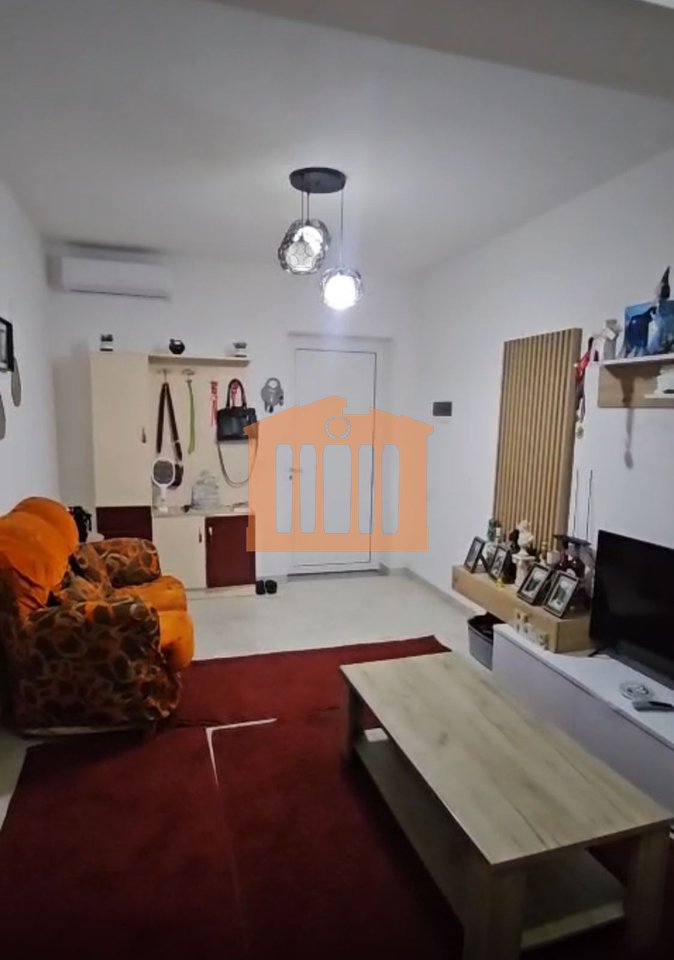 Appartamento 1+1 con cucina separata e posto auto a Spitalle-Durres, in affitto!