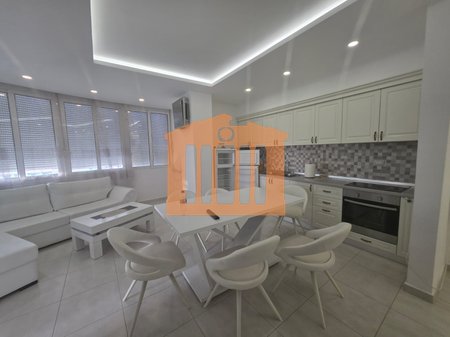 APPARTAMENTO 2+1 VICINO ALLA SPIAGGIA - DURAZZO, IN VENDITA!