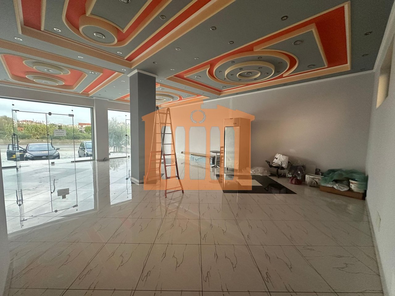 SPAZIO COMMERCIALE A PLEPA, IN AFFITTO!