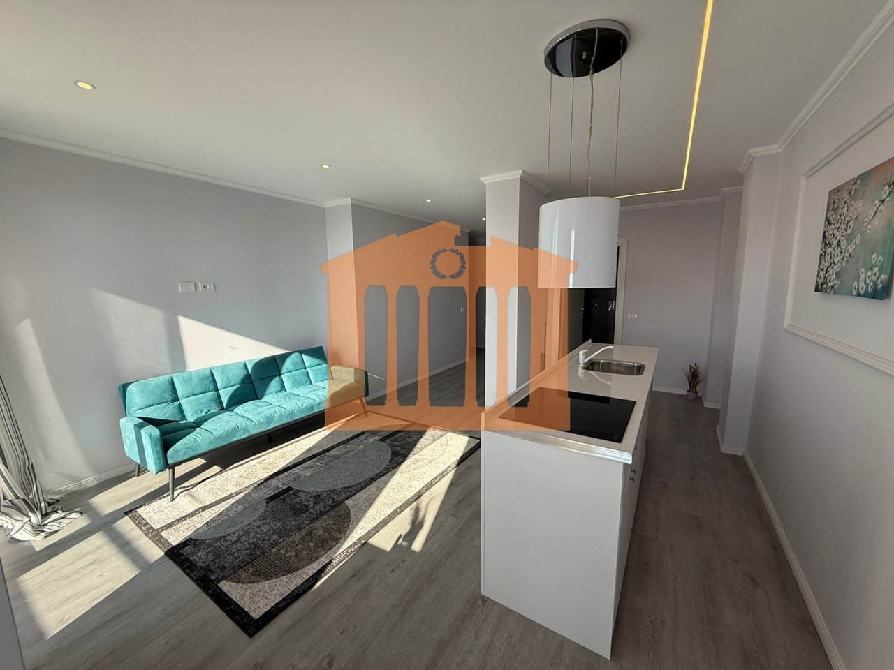 APPARTAMENTO 1+1 VICINO AL CENTRO DI DURAZZO, IN VENDITA!