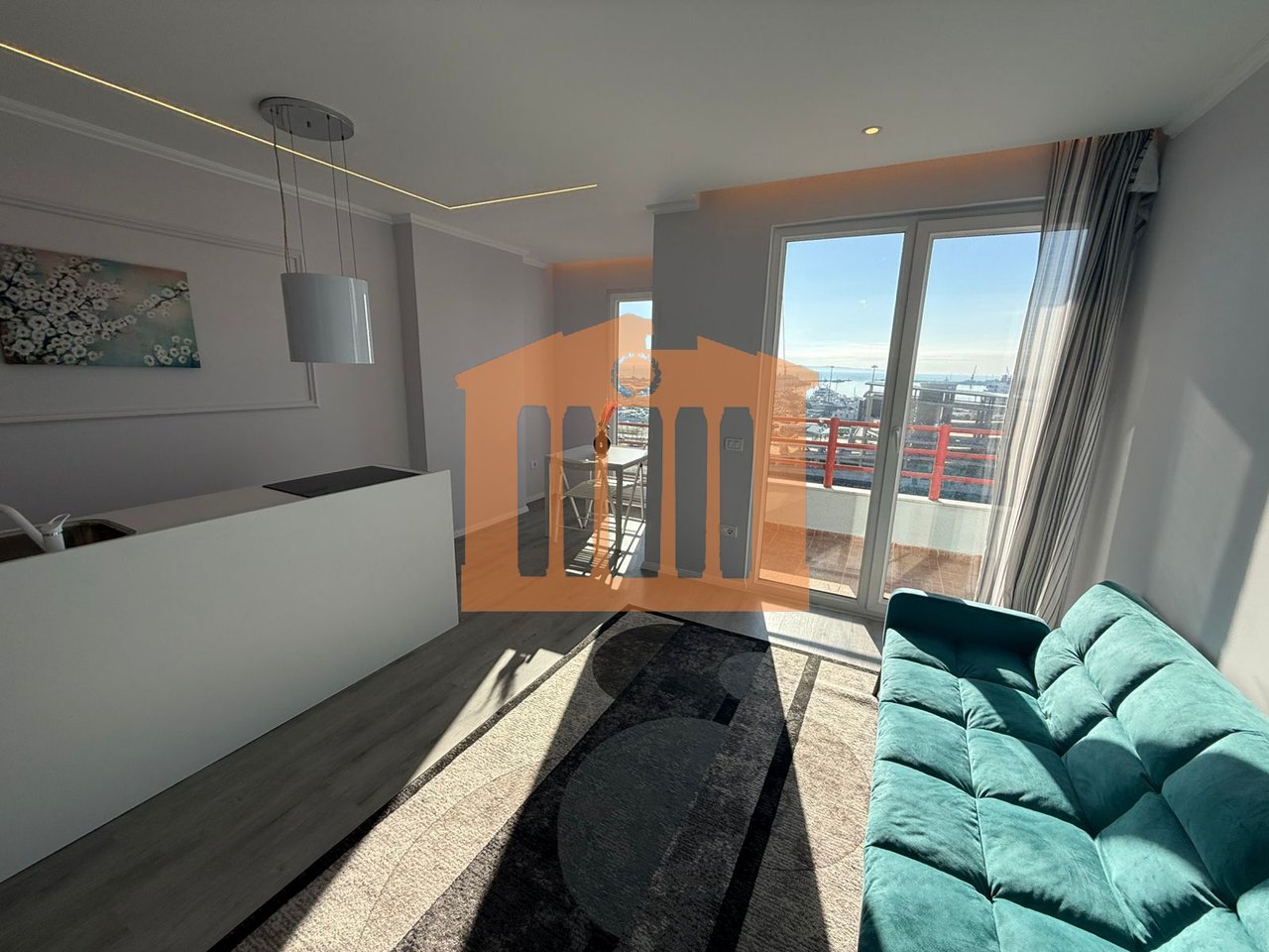 APPARTAMENTO 1+1 VICINO AL CENTRO DI DURAZZO, IN VENDITA!