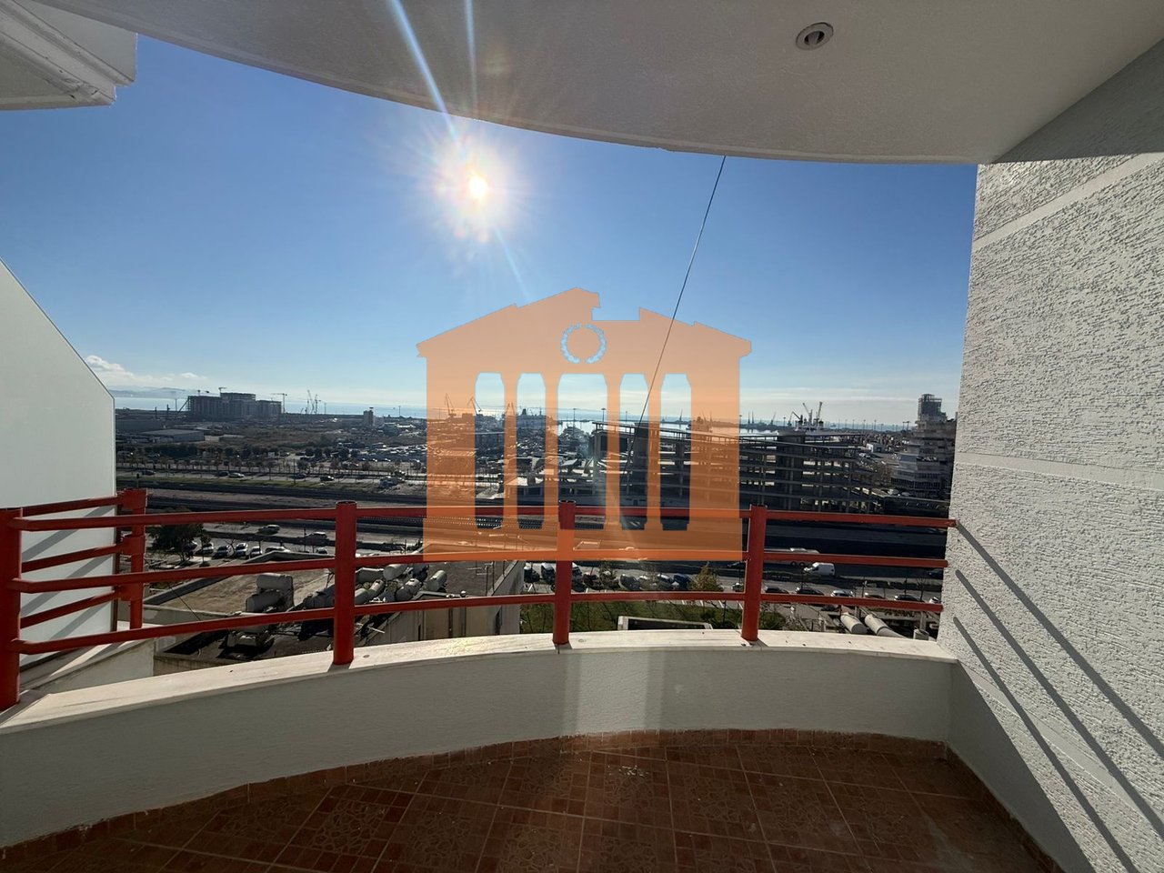 MONOLOCALE VICINO AL CENTRO DI DURAZZO, IN VENDITA!