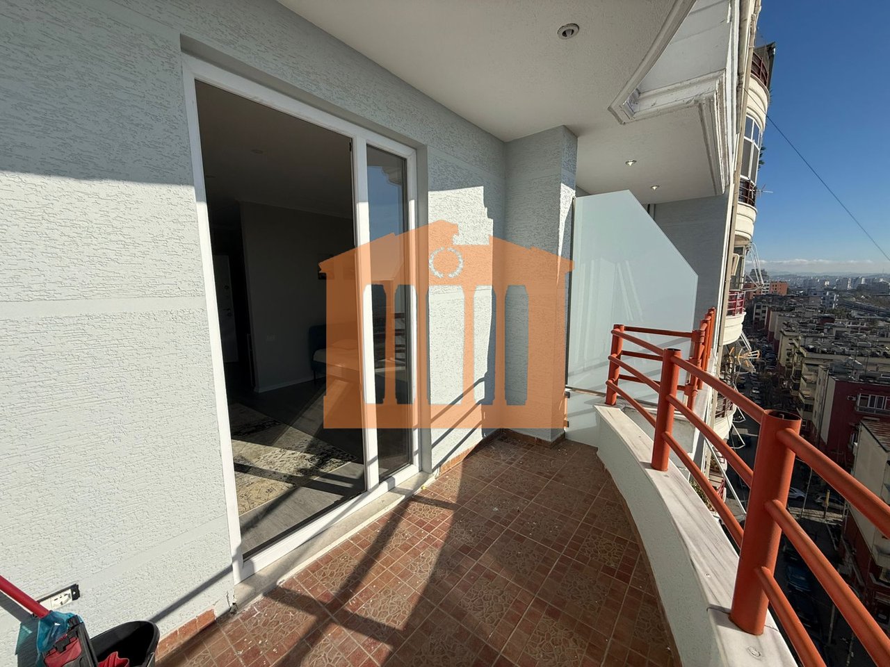 MONOLOCALE VICINO AL CENTRO DI DURAZZO, IN VENDITA!