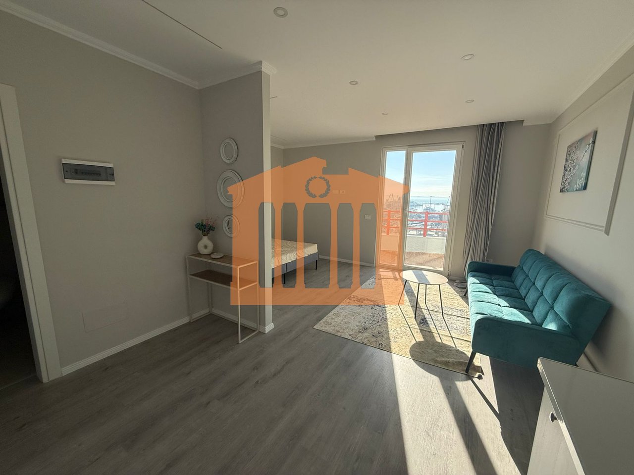 MONOLOCALE VICINO AL CENTRO DI DURAZZO, IN VENDITA!