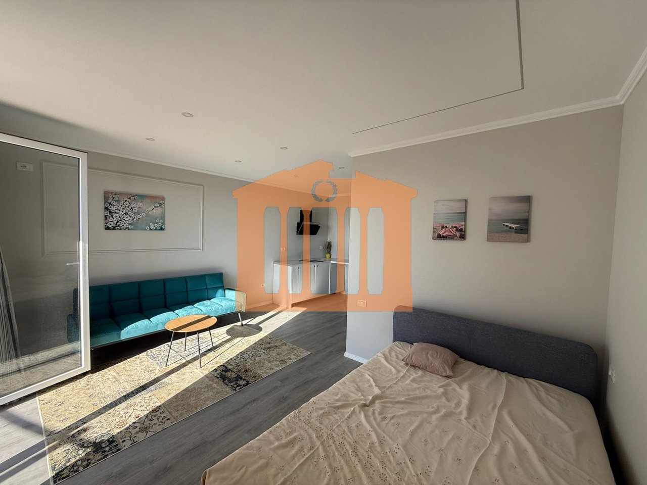 MONOLOCALE VICINO AL CENTRO DI DURAZZO, IN VENDITA!