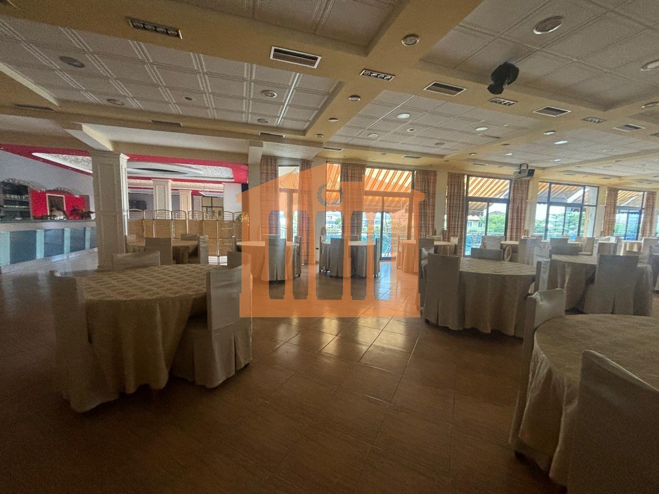 GODINE BIZNESINE XHAFZOTAJ, PER SHITJE!