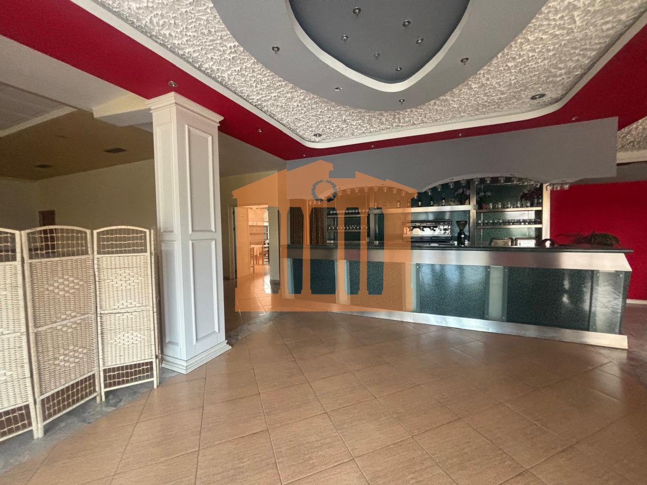 GODINE BIZNESINE XHAFZOTAJ, PER SHITJE!