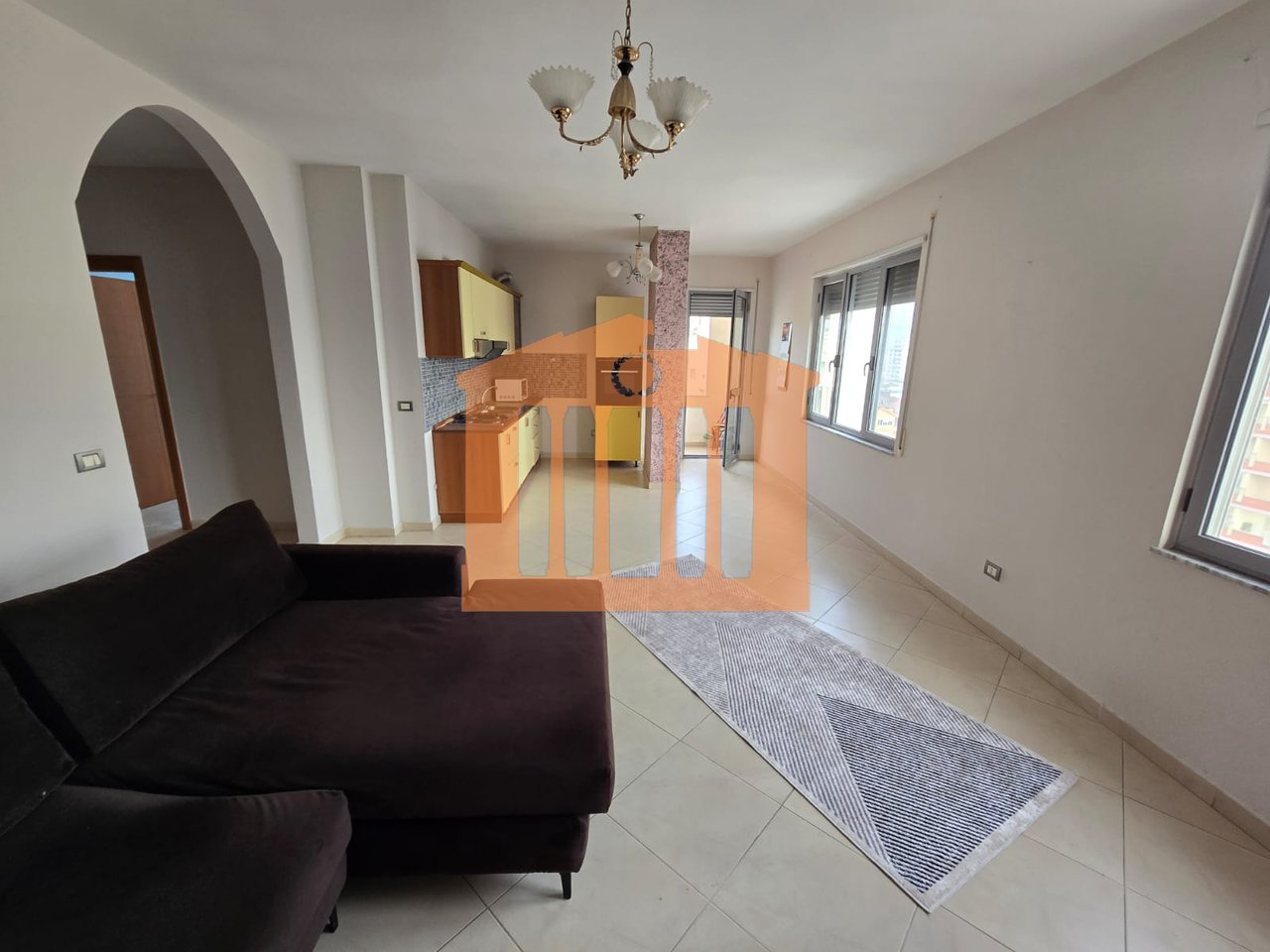 APPARTAMENTO 2+1+2 VICINO AL CENTRO IN VENDITA!