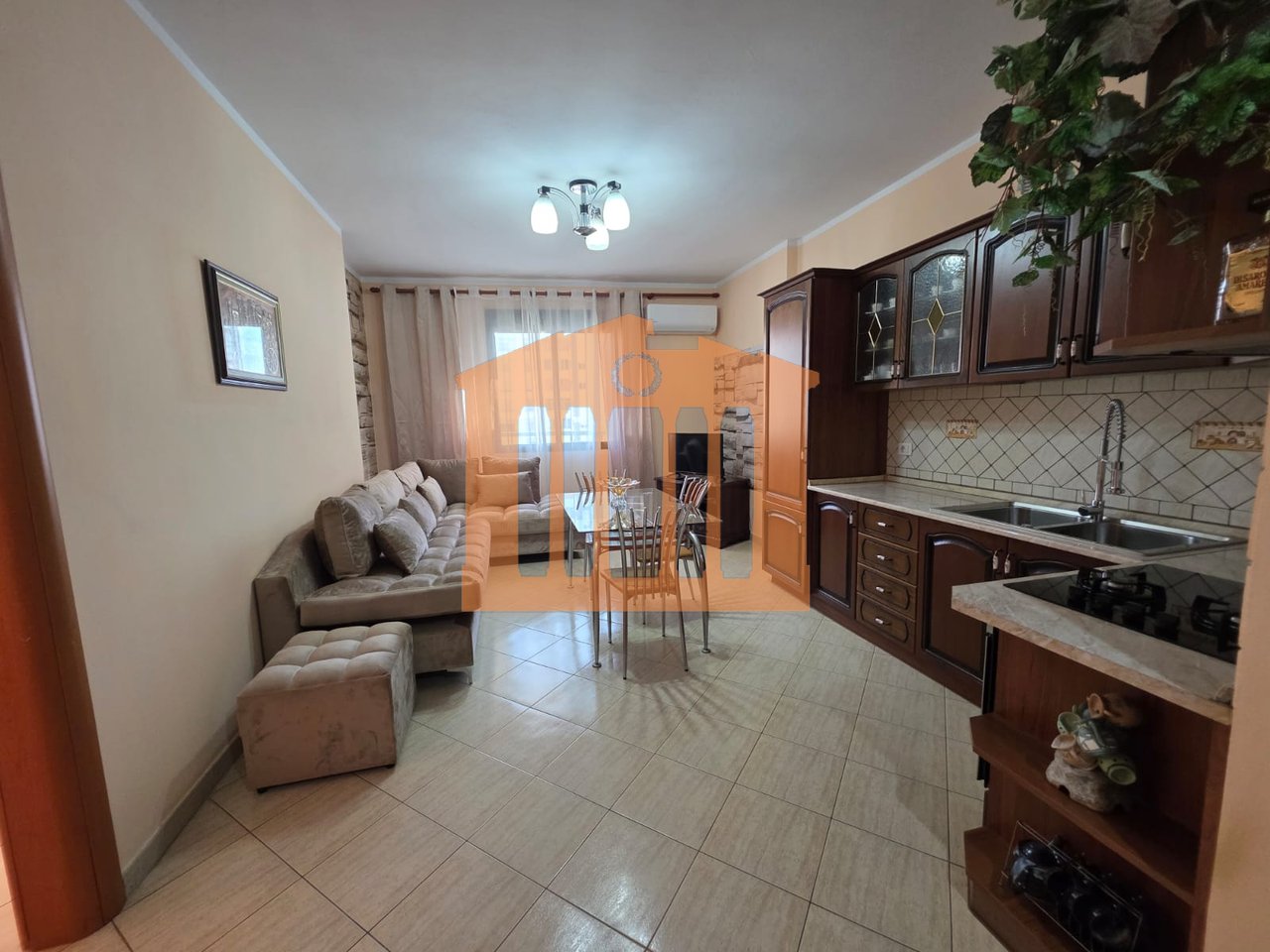 APARTAMENT 2+1 NE VOLLGA DURRES, PER QIRA!