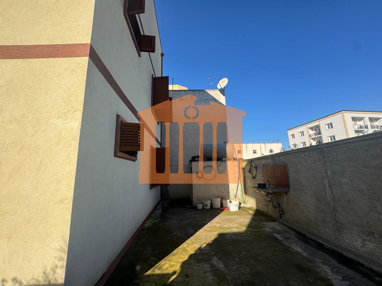 VILLA 3 CAMERE VICINO ALLA SPIAGGIA DI ILIRIA, DURAZZO IN AFFITTO!