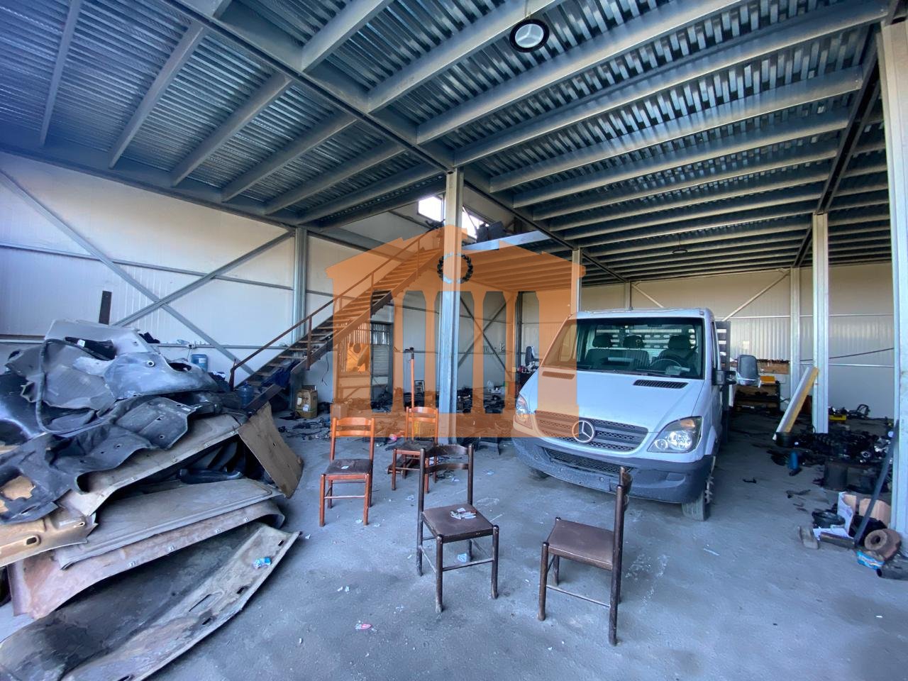 KAPANON NE ISH KENETE DURRES, PER QIRA!