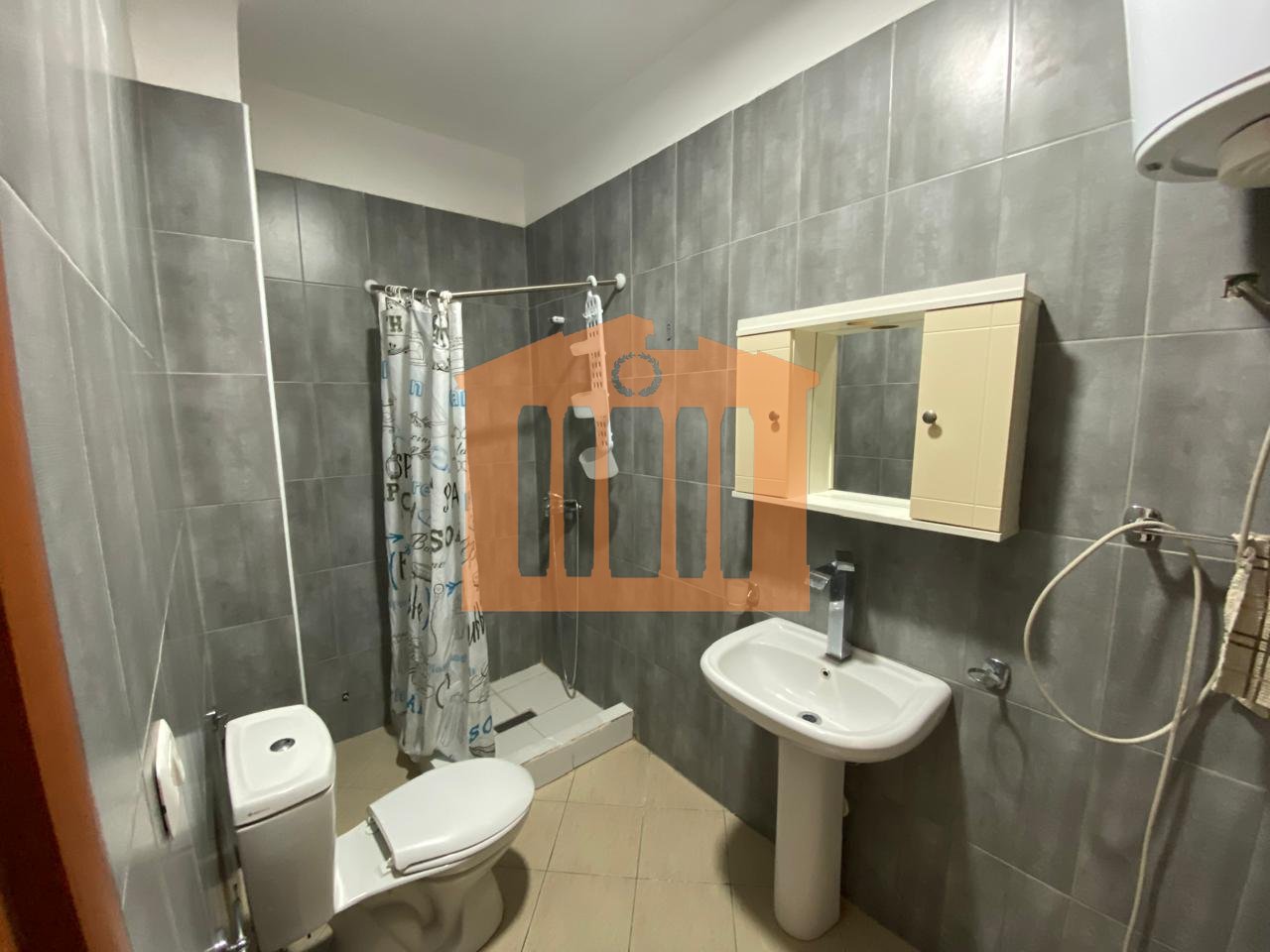 APARTAMENT 2+1 PER QIRA NE PLAZH, DURRES!