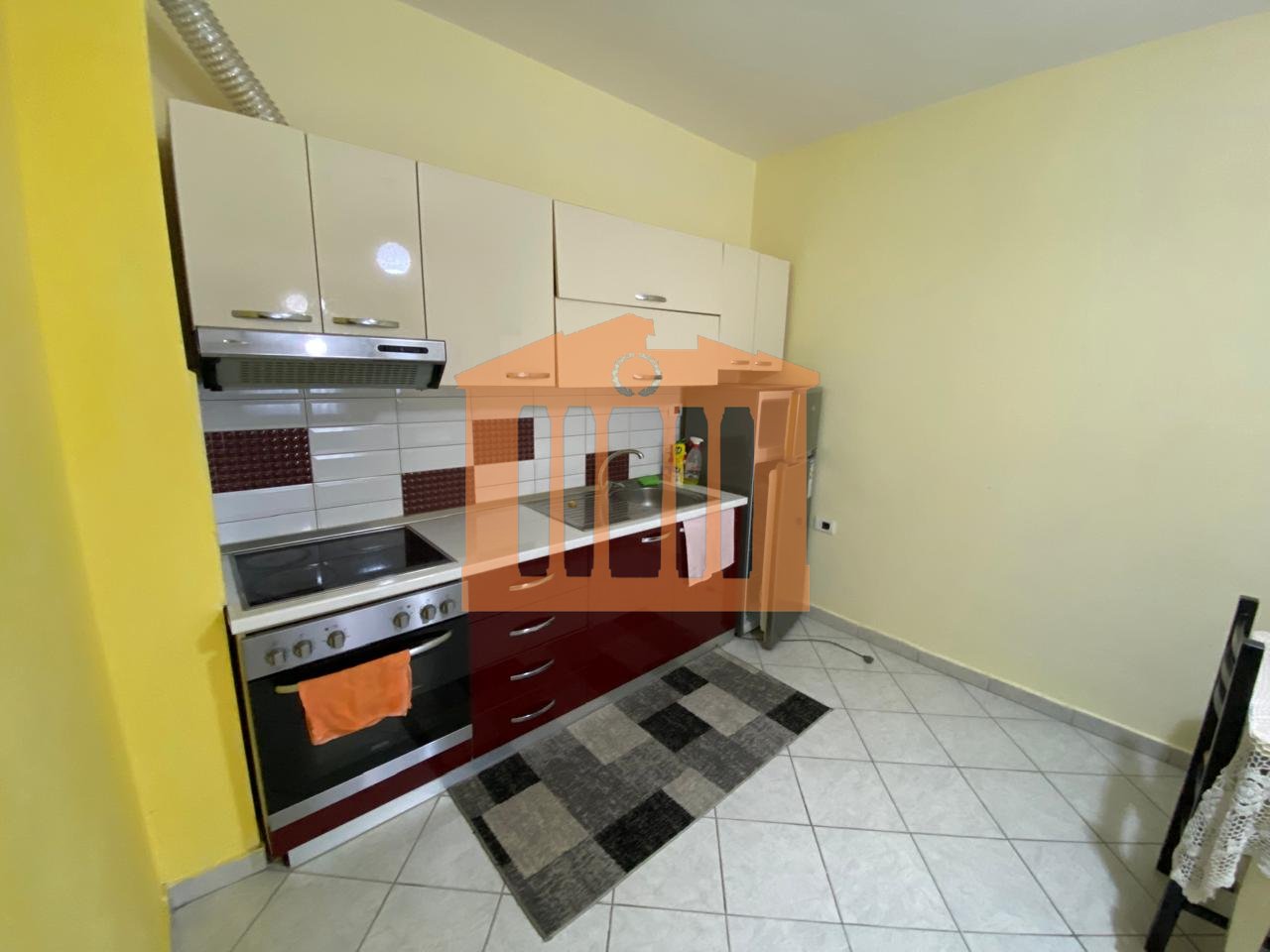 APARTAMENT 2+1 PER QIRA NE PLAZH, DURRES!