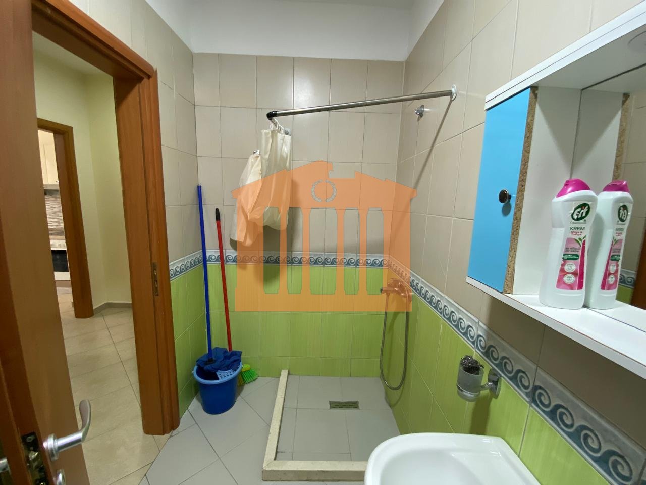 APARTAMENT 1+1 ME PAMJE DETI NE PLAZH, DURRES PER SHITJE!