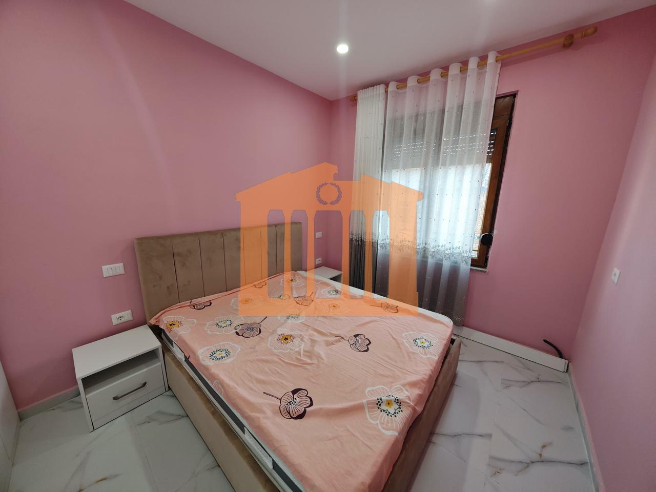 APARTAMENT 1+1 NE QENDER DURRES, PER SHITJE!